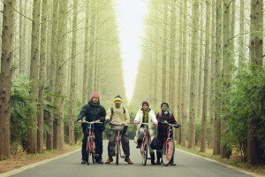 Sometimes a great getaway is just a bike, ride rather than an expensive plane ticket, away! Remember to bring along your important people and hit the road. (Source: Kamal Zharif on Flickr; some rights reserved)